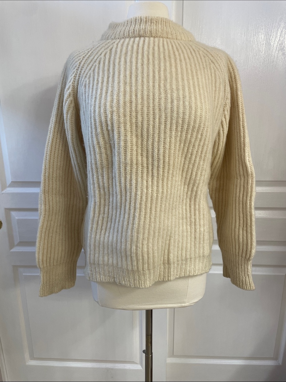 Vintage Sakowitz Men's Wool Cream Ribbed Fisherman’s Pullover Sweater